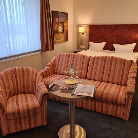 Wh Zentrum Hotel 3*