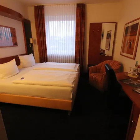 Wh Zentrum Szálloda 3*