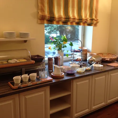 מלון Wh Zentrum 3*